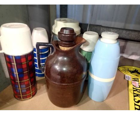 Six vintage thermos flasks. Not available for in-house P&amp;P 