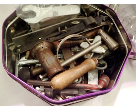 Box of mixed tools and keys. Not available for in-house P&amp;P 