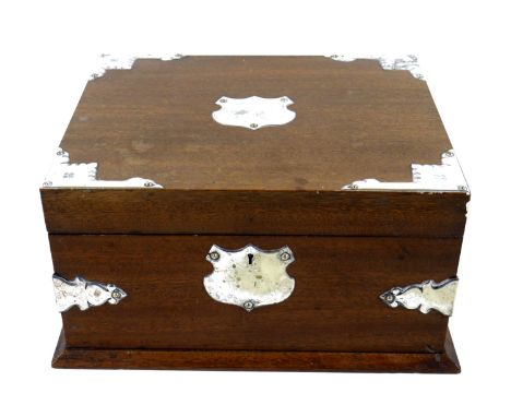 An early to mid 20th century tea caddy, fitted interior with brown velvet lining to underside of lid, various compartments, c