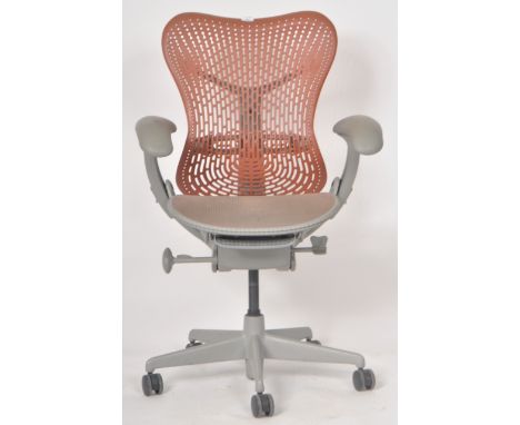 Studio 7.5 - Herman Miller - Mirra 2 - A retro late 20th Century swivel desk office chair having adjustable positioning for p