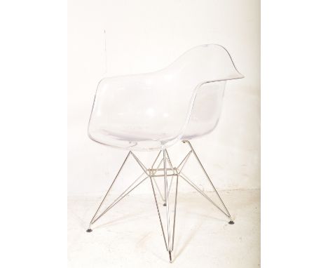 Charles &amp; Ray Eames - Vitra - DAR Eames Formed Plastic Chair - A retro 20th Century desk / carver armchair of clear forme