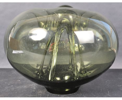 Dragan Drobnjak - Ikebana - A retro vintage 20th Century&nbsp;Yugoslavian studio art glass sculptural piece of&nbsp;ovoid for