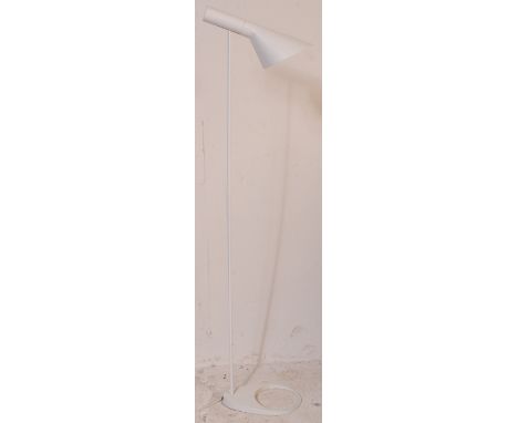After&nbsp;Arne Jacobsen - Model CF608 - A contemporary standard lamp light of iconic design having and an aluminum adjustabl