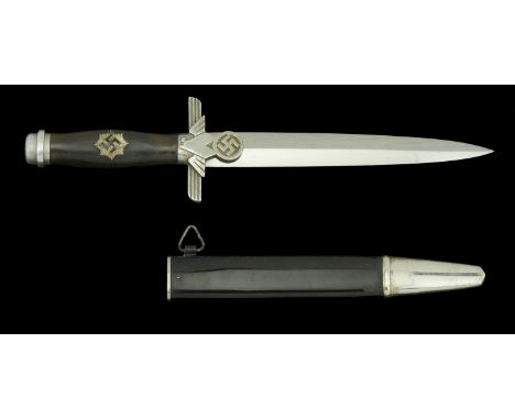 A German Second World War RLB 2nd Pattern Man’s Dagger An absolutely mint blade with the logo of Kroneck, the manufacturer be