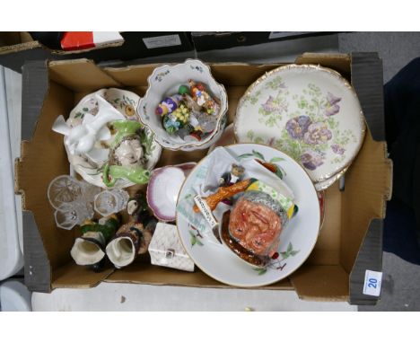 A mixed collection of items to include Aynsley Marlina planter, Royal Worcester Evesham bowl, Mason's plate, character jugs e