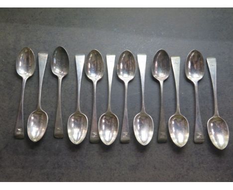 A set of twelve Victorian silver teaspoons by Charles Boyton, hallmarked London 1884 - weight approx 10.2 try oz - good condi