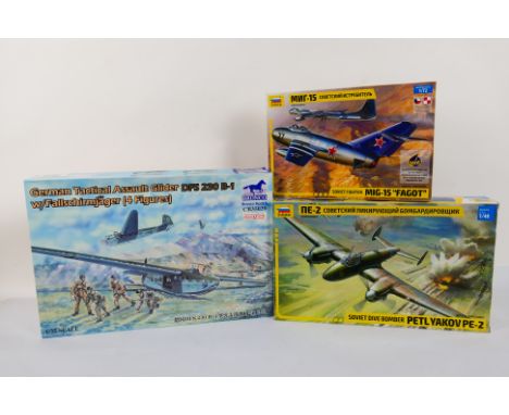 Bronco Models - Zvezda - Three boxed plastic model aircraft kits, comprising of Bronco Models CB35039 1:35 Scale German Tacti