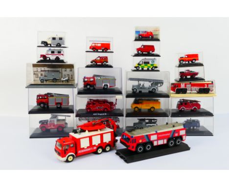 Oxford Diecast - Schuco - Del Prado - Other - Over 20 boxed diecast and plastic fire appliances predominately in 1:76 scale. 