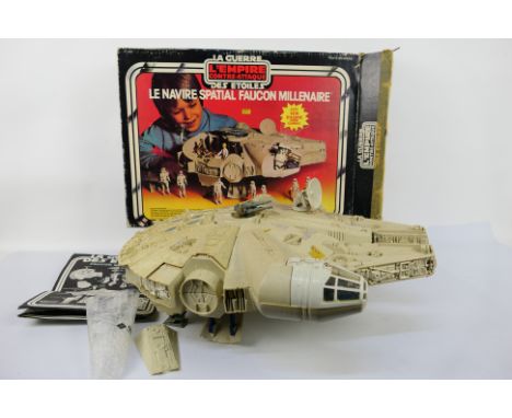 Star Wars - The Millennium Falcon. An original boxed Millennium Falcon by Kenner. Item appears in Excellent condition and is 