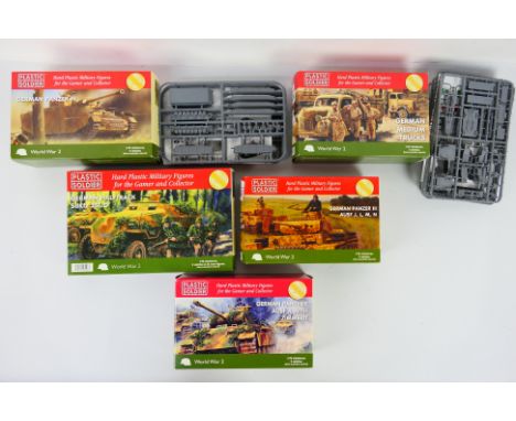 Plastic Soldier Company - Five boxed Plastic Soldier Company 1:72 scale plastic military vehicle sets. Lot includes of WW2V20