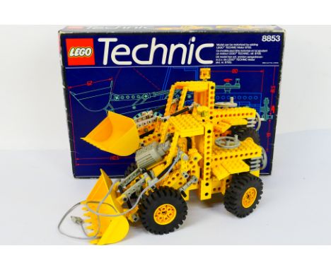 Lego - A boxed vintage 1988 Lego #8853 'Technic' Excavator. The model has been constructed and appears to be in Very Good dis