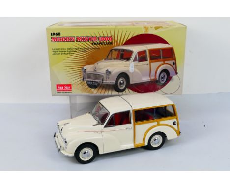 Sun Star - A boxed 1:12 scale Sun Star 1960 Morris Minor 1000 Traveller. The model in white appears to be in Mint condition h