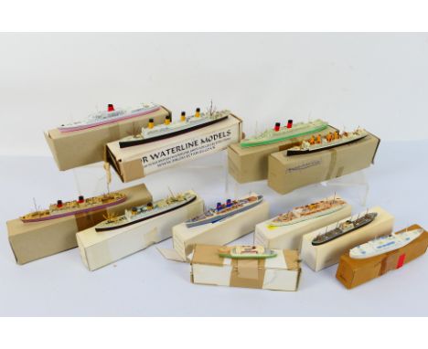 Mercator - Hein Muck Kitts - Others - 11 boxed diecast and plastic model ships in various scales. Lot includes Mercator M404 