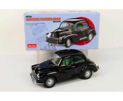 Sun Star - A boxed 1:12 scale Sun Star 1956 Morris Minor 1000 Saloon. The model in black appears to be in Mint condition hous