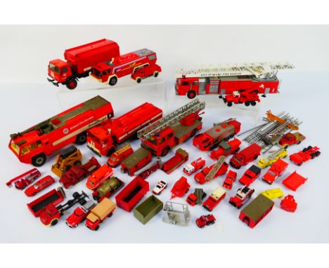 Corgi - Conrad - Solido - Roco - Micro Machines - Others - A collection of unboxed, playworn diecast and plastic fire engines