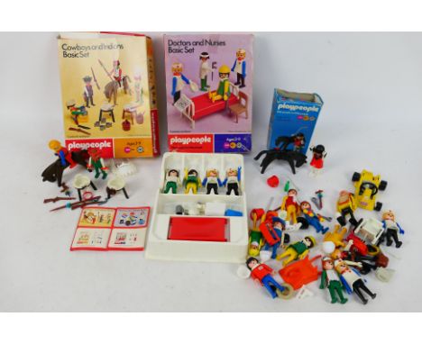 Marx - Playpeople - A collection of vintage Marx Playpeople figures and 3 x boxed sets. They show signs of age and use and ar