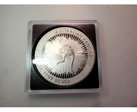 Australian Kangaroo 1oz restrike coin - cased.UK P&amp;P Group 0 (£6+VAT for the first lot and £1+VAT for subsequent lots) 