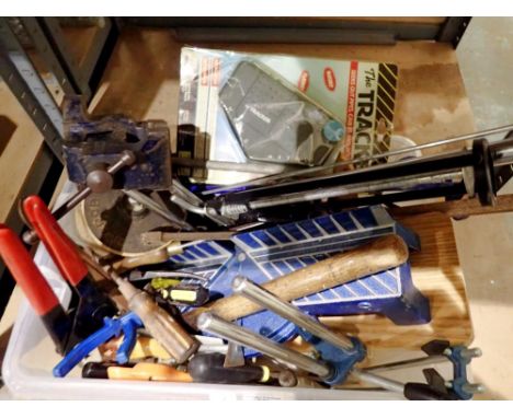 Quantity of hand tools to include a wooden vice, Rhineland saw attachment and a joist tracker. Not available for in-house P&a
