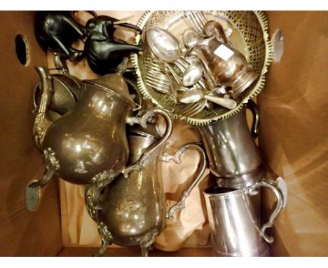 Mixed silver plated items, including a 4 piece tea service and loose cutlery. Not available for in-house P&amp;P