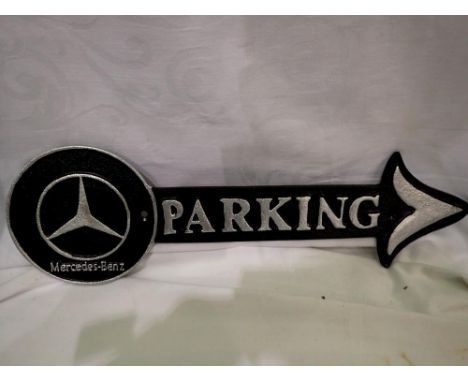 Cast iron Mercedes parking arrow, W: 40 cm. UK P&amp;P Group 1 (£16+VAT for the first lot and £2+VAT for subsequent lots)