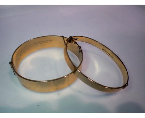 1/5 9ct gold bangle (12.3g), and a further 9ct rolled gold bangle (30g). UK P&amp;P Group 1 (£16+VAT for the first lot and £2