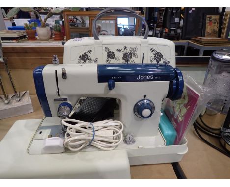 Jones Model 942 sewing machine. All electrical items in this lot have been PAT tested for safety and have passed. This does n