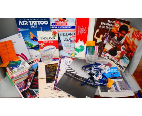 A collection of sporting related ephemera, Wimbledon programmes, World Cup rugby programmes, various ticket stubs, hockey rul