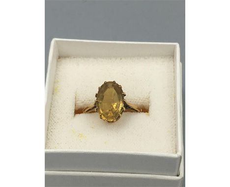 A Citrine ring in an 18ct gold setting