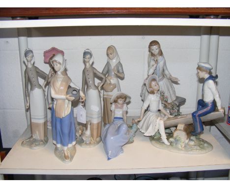 Lladro, Nao and other similar Spanish pottery figurines 
