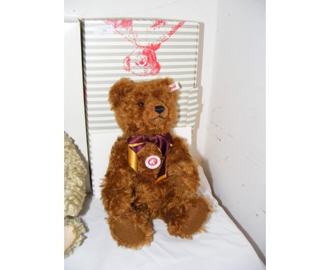A modern Steiff Collector's Bear with growler and Certificate - boxed - 37cm high 