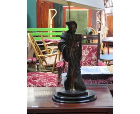 ORIENTAL STYLE FIGURE FORM TABLE LAMP, APPROXIMATELY 51cm HIGH 