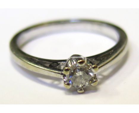 9ct White Gold Solitaire Diamond ring Diamond approx 0.20 ct. size M weight 2.2 grams