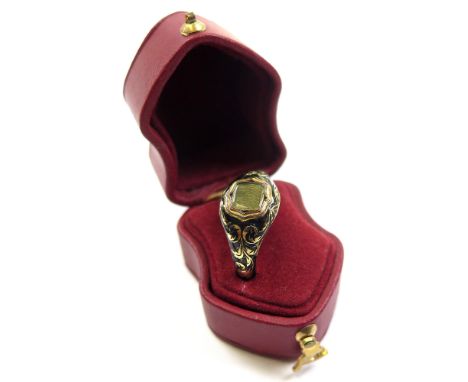 18ct Gold and black enamel Mourning ring size N weight 2.9 grams