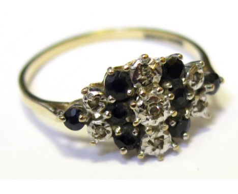 9ct Sapphire and Diamond Cluster Ring size O weight 1.8 grams