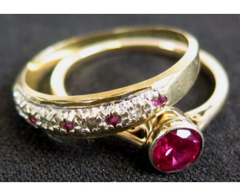 Two Ladies 9ct /Yellow metal Rings set with Garnet/Synthetic Ruby weight 3.0 grams 