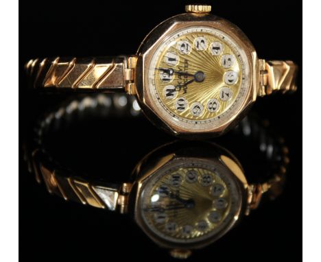 Ladies 9ct gold cased wristwatch the dial marked "Kay Worcester" on an expandable bracelet