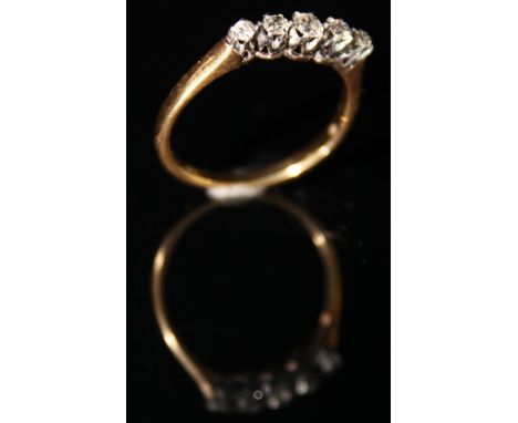 18ct/Platinum Ring set with 5 Diamonds 0.30ct size M weight 2.4 grams