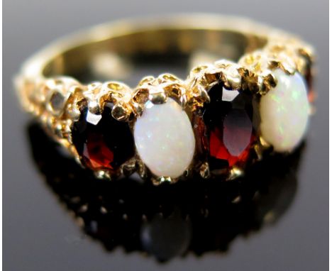 9ct Ladies Opal and Garnet set ring size O weight 4.1 grams