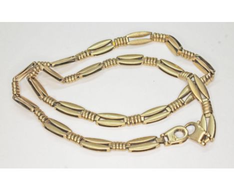 A hallmarked 9ct gold flat link chain, length 45cm, wt. 21.5g.&nbsp;Condition - good, appears damage/repair free, general wea
