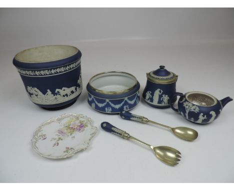 Quantity of Wedgwood Jasper Ware and Royal Worcester Plate with Early Staple Repair 
