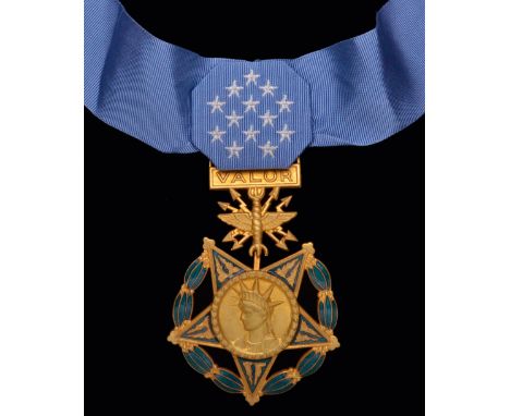 *United States of America, Congressional Medal of Honor, Air Force Type, post-1965, specimen medal in gilt-metal and green en