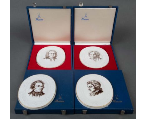   Vier Plaketten. Meissen 20. Jh. Je bemalt mit den Porträts von Johann Sebastian Bach, Ludwig van Beethoven , Wolfgang Amade