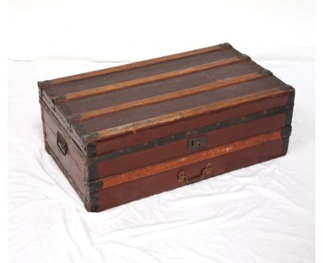 WOODEN BANDED TRAVEL TRUNK
with a lift up lid, side and front carrying handles, 83.5cm wide 