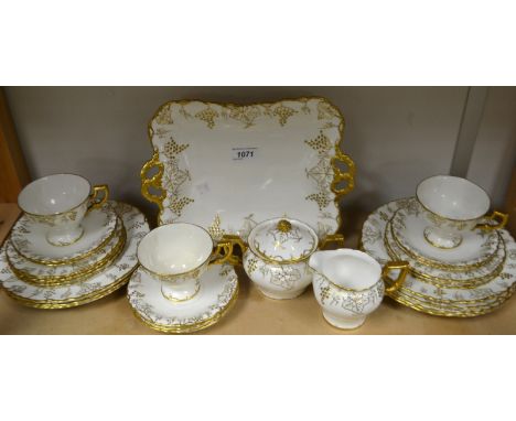 A Royal Crown Derby Vine pattern part tea service, inc cups, saucers, side plates etc, printed marks