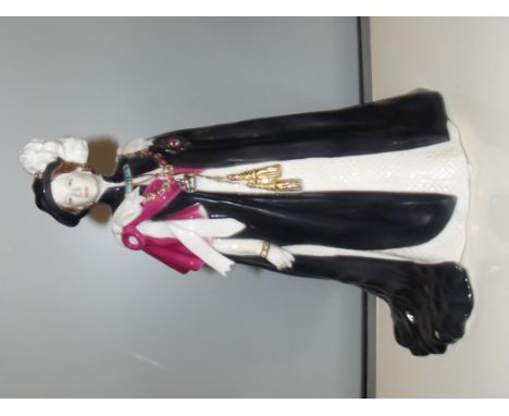 Royal Worcester limited edition, Her Majesty Queen Elizabeth II 'The Order of the Garter'