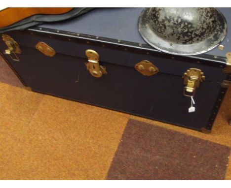 Large storage trunk
