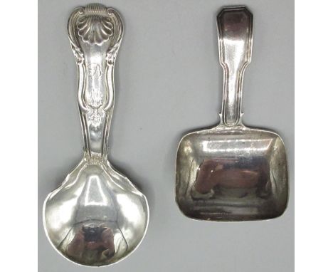 George 111 silver caddy spoon with Fiddle and thread handle, Birmingham 1818 and a William 1V silver caddy spoon with Queens 