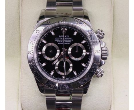 Rolex Oyster Perpetual Superlative Chronometer Cosmograph 'Daytona' stainless steel wristwatch, signed black dial with baton 
