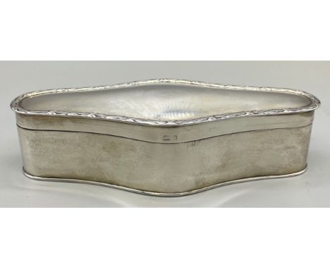 Edward V11 silver serpentine rectangular dressing table box, hinged lid with raised border, William Hutton &amp; Sons Ltd Bir