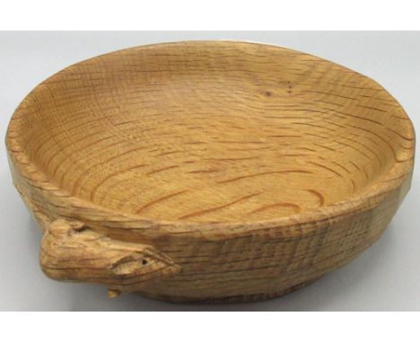 Robert Mouseman Thompson of Kilburn - an oak circular nut bowl, carved with signature mouse, D15.5cm 